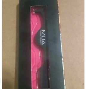 FREE MUA professional lash placement tool